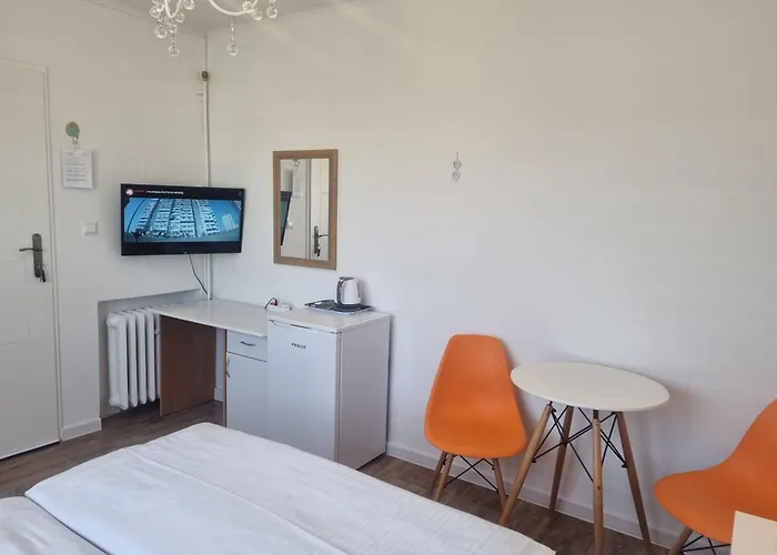 Проживание в семье Goscinne Gala *